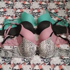 3 vs 1 pink bra bundle